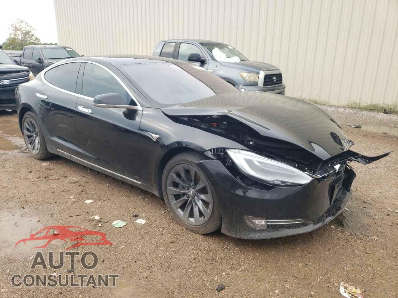 TESLA MODEL S 2020 - 5YJSA1E20LF415234