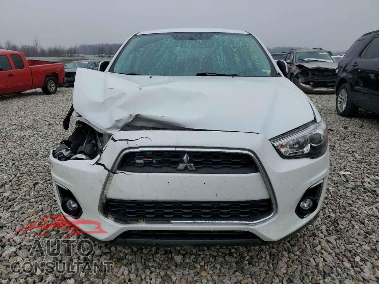 MITSUBISHI OUTLANDER 2015 - 4A4AR3AU5FE060888