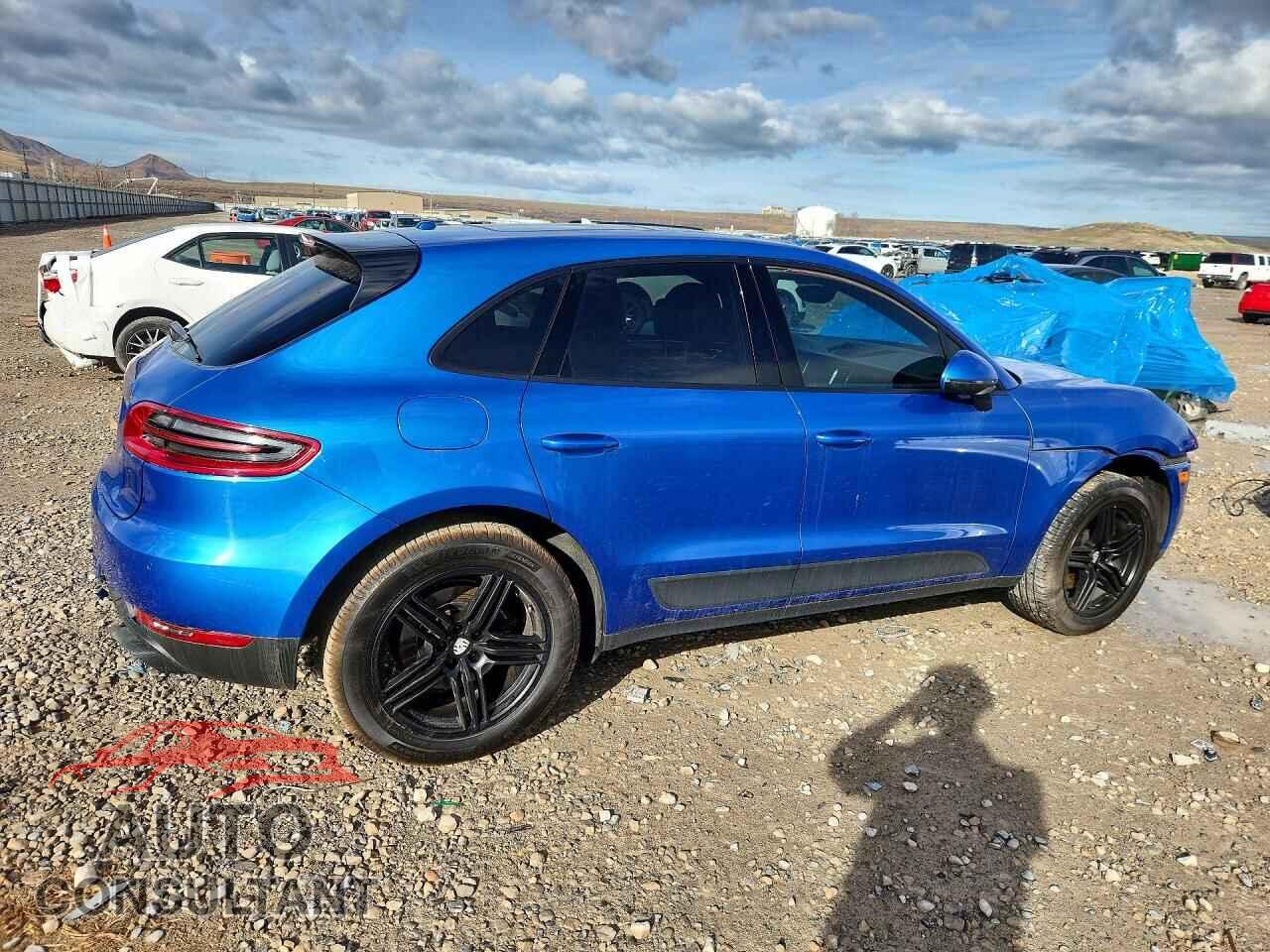 PORSCHE MACAN 2017 - WP1AA2A50HLB01331