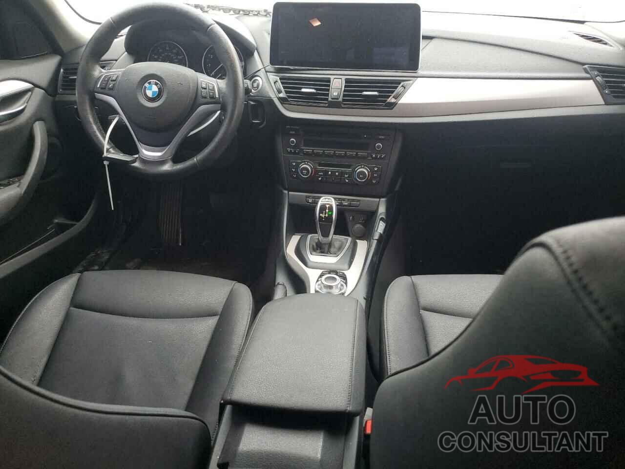 BMW X1 2015 - WBAVL1C53FVY40521