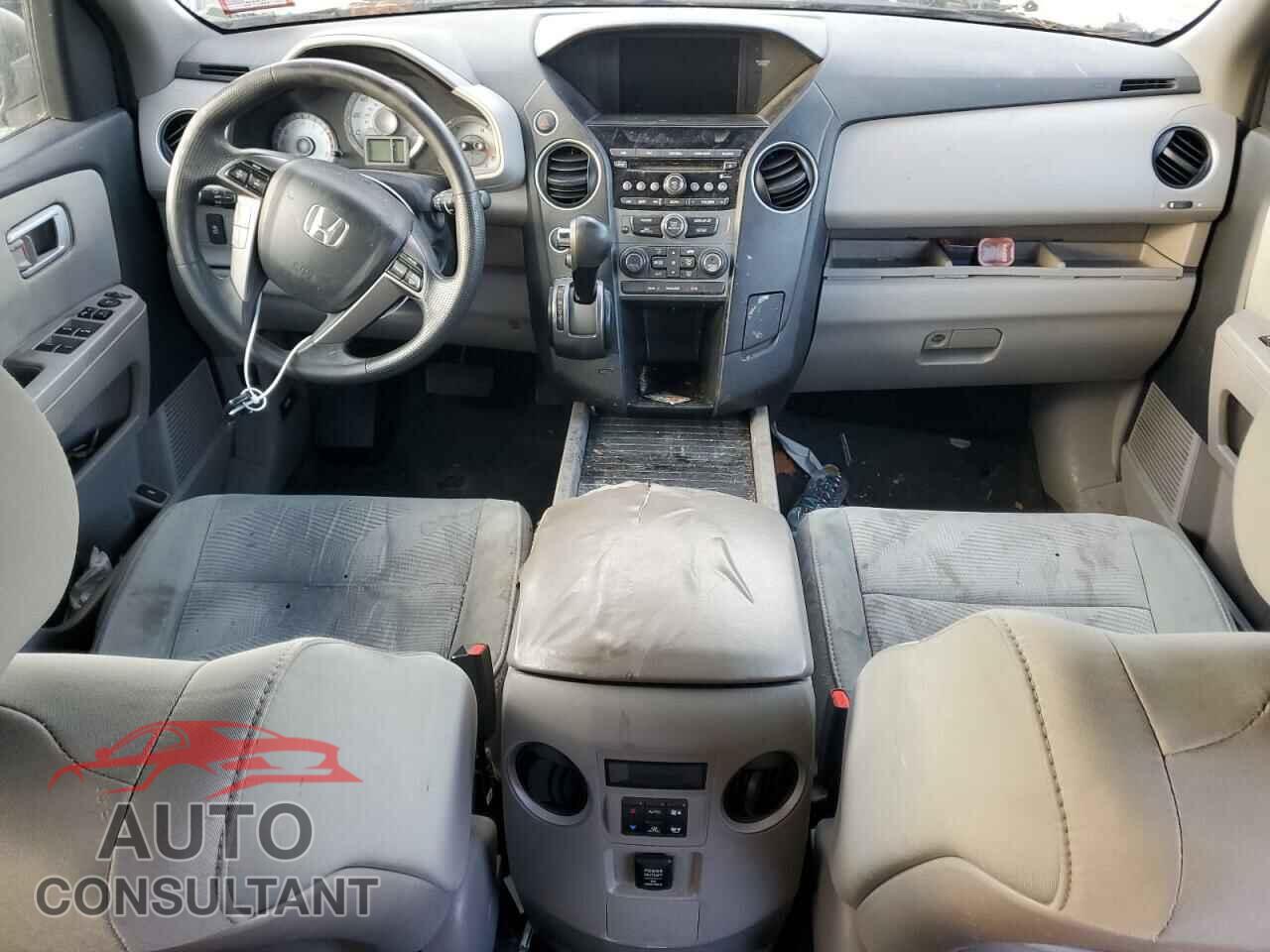 HONDA PILOT 2015 - 5FNYF4H28FB014494