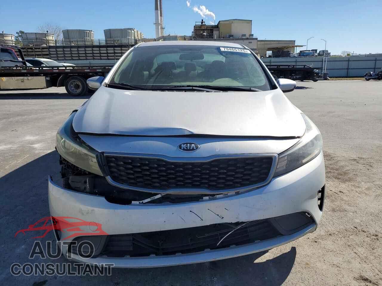 KIA FORTE 2017 - 3KPFK4A72HE049985