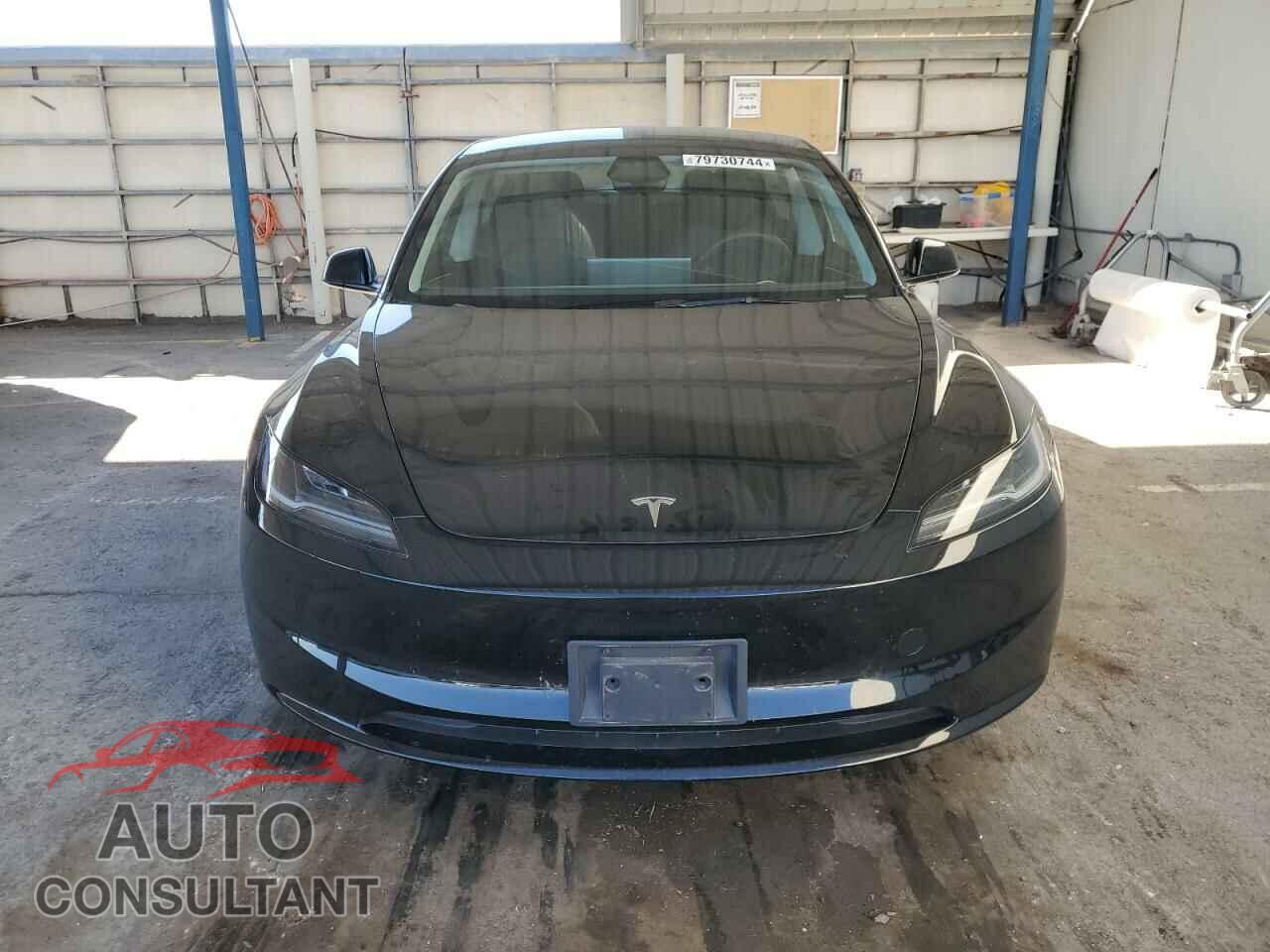 TESLA MODEL 3 2024 - 5YJ3E1EB5RF736011