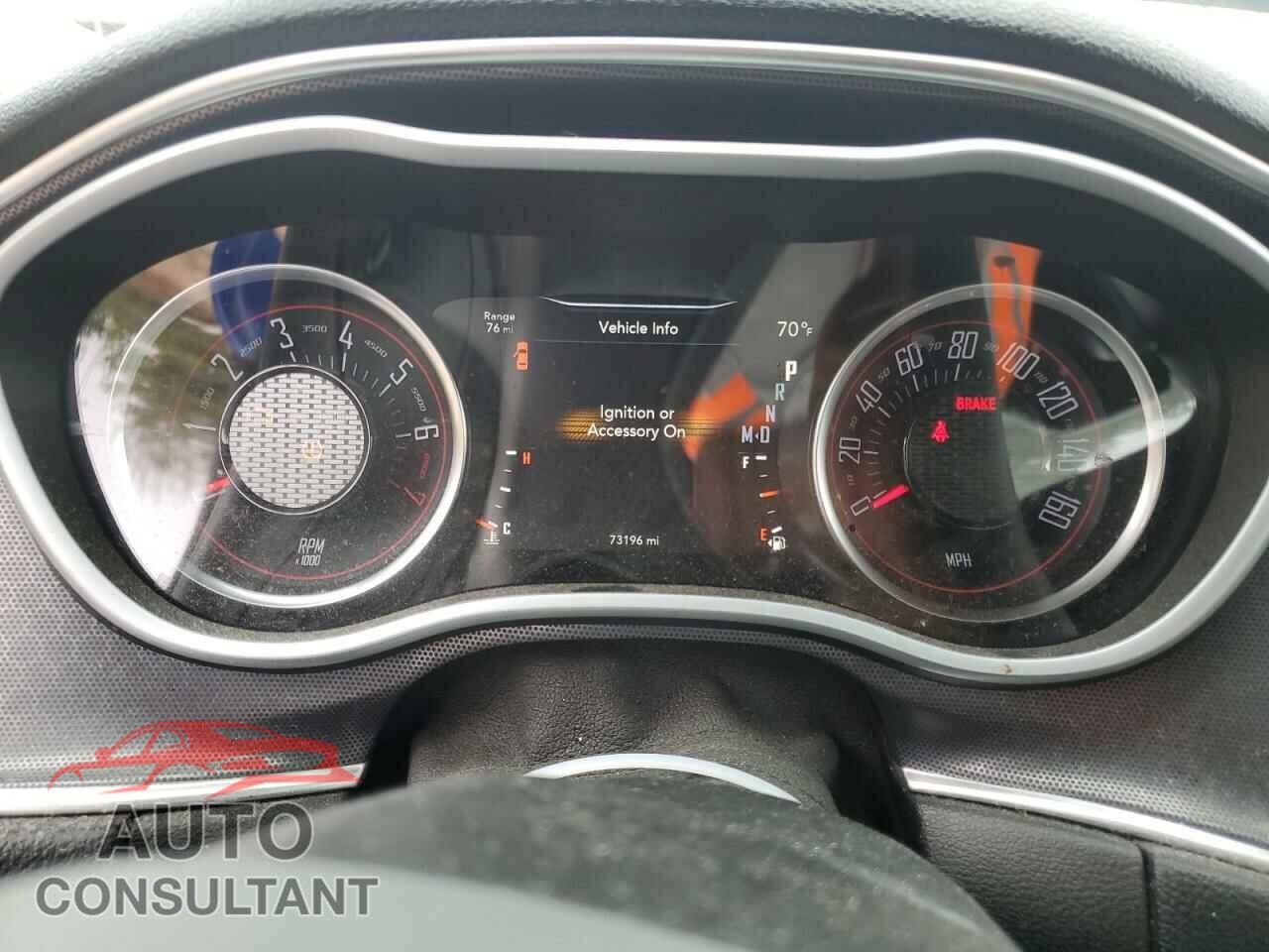 DODGE CHALLENGER 2018 - 2C3CDZAG1JH199451