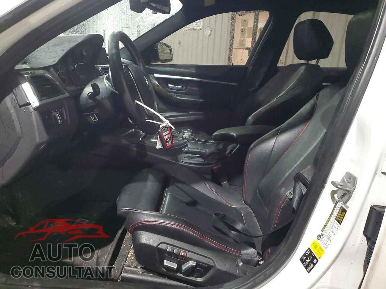 BMW 328 2016 - WBA8E3G53GNU01334