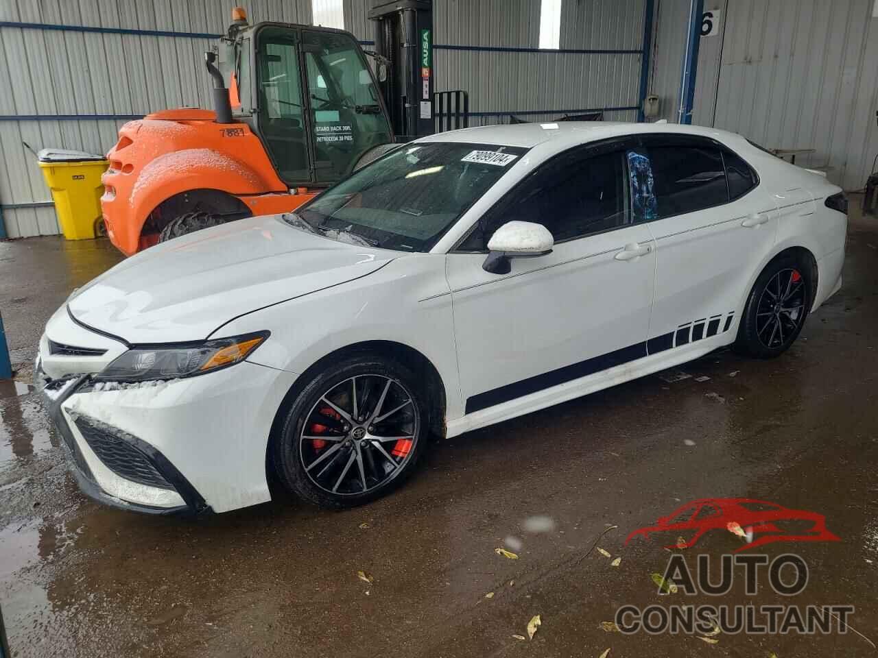 TOYOTA CAMRY 2021 - 4T1G11AKXMU465266