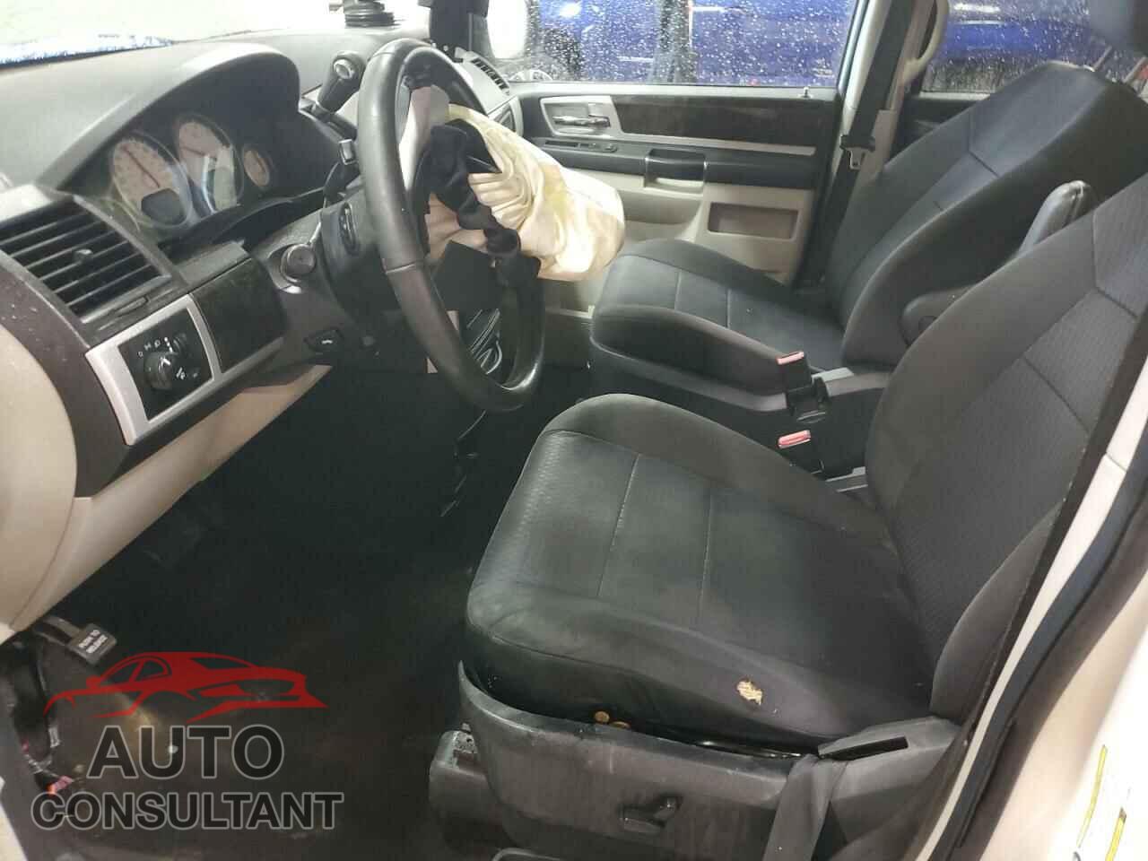 DODGE CARAVAN 2010 - 2D4RN5D11AR210562