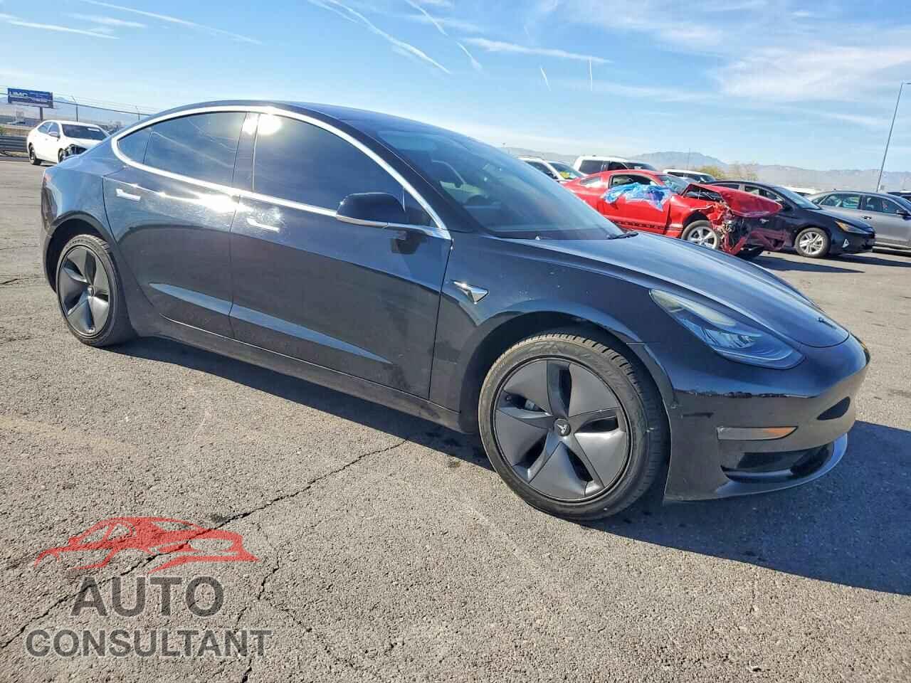 TESLA MODEL 3 2018 - 5YJ3E1EA0JF016160
