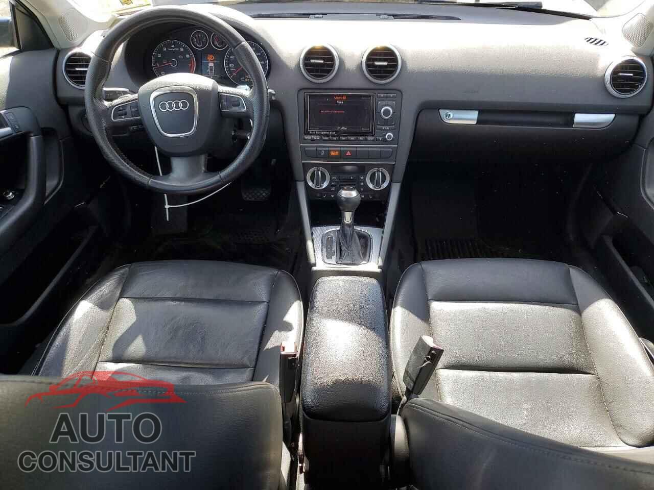 AUDI A3 2012 - WAUMFAFM2CA118580