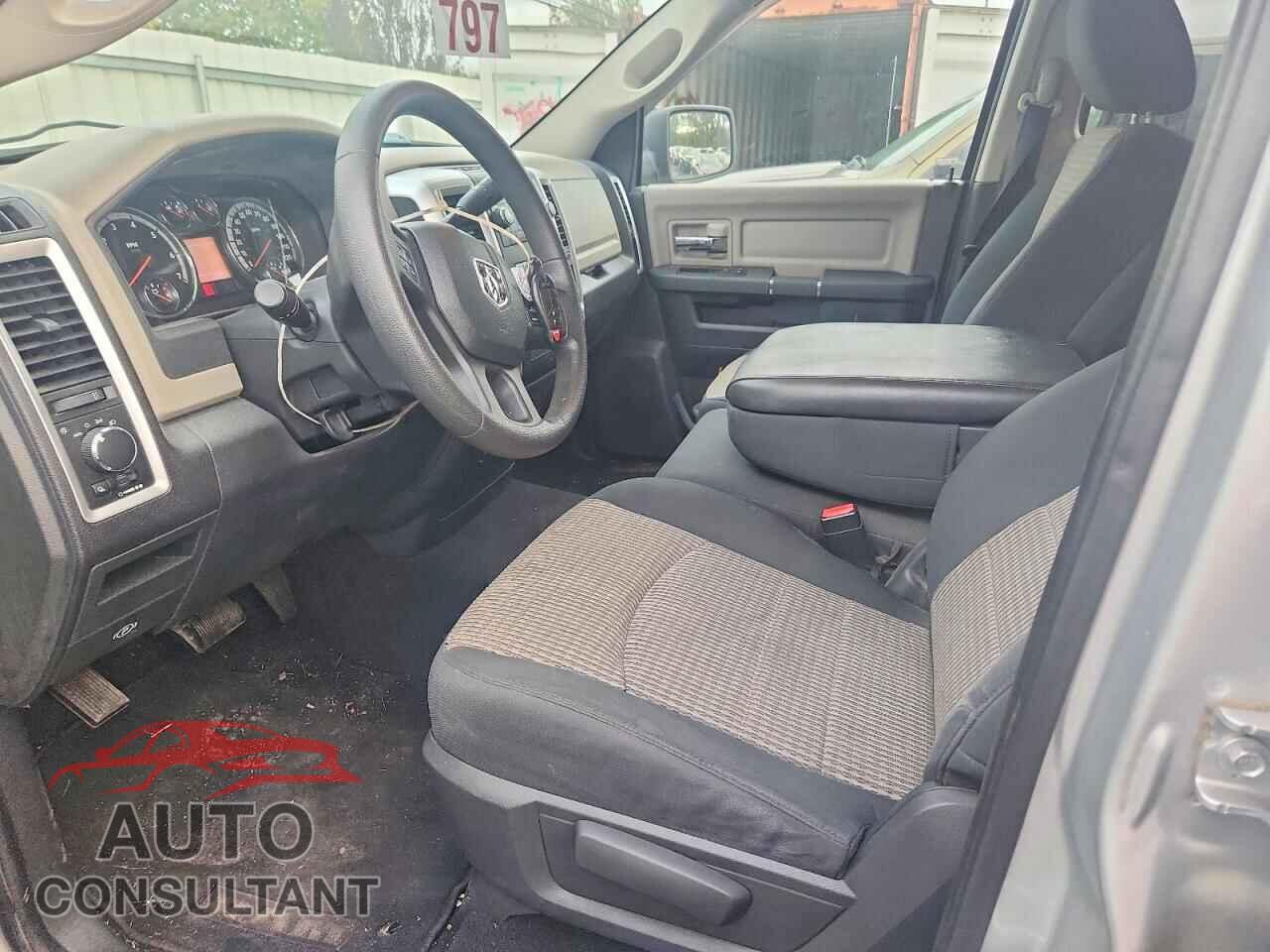 DODGE RAM 1500 2012 - 1C6RD7GP5CS266430