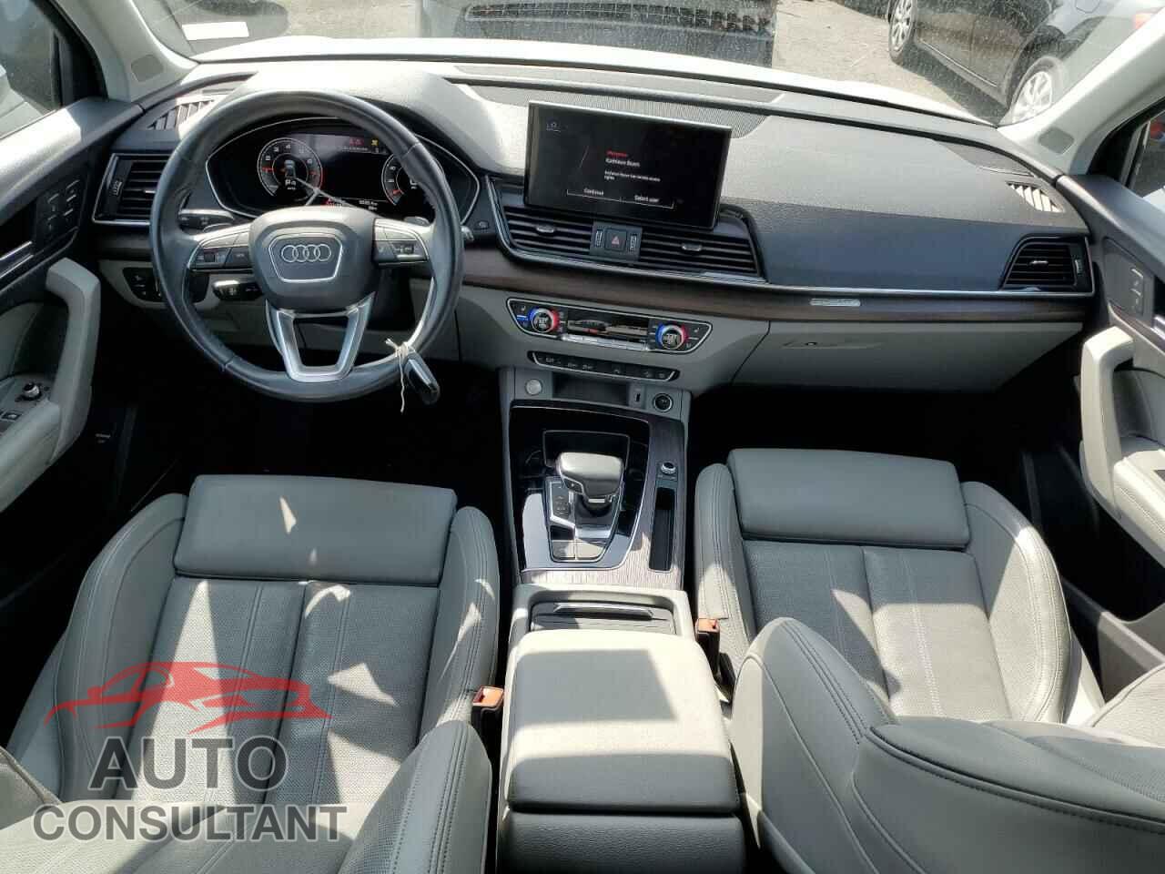 AUDI Q5 2021 - WA1BAAFY1M2011375