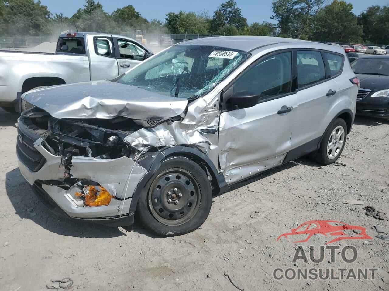 FORD ESCAPE 2018 - 1FMCU0F76JUB03466