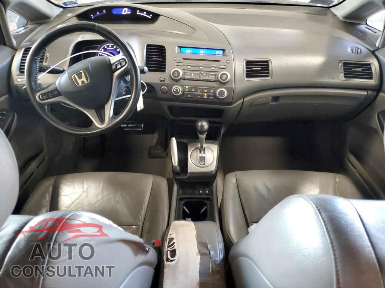 HONDA CIVIC 2010 - 19XFA1F9XAE000275