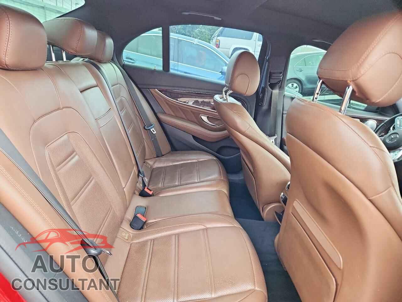 MERCEDES-BENZ E-CLASS 2019 - WDDZF6BB8KA630892