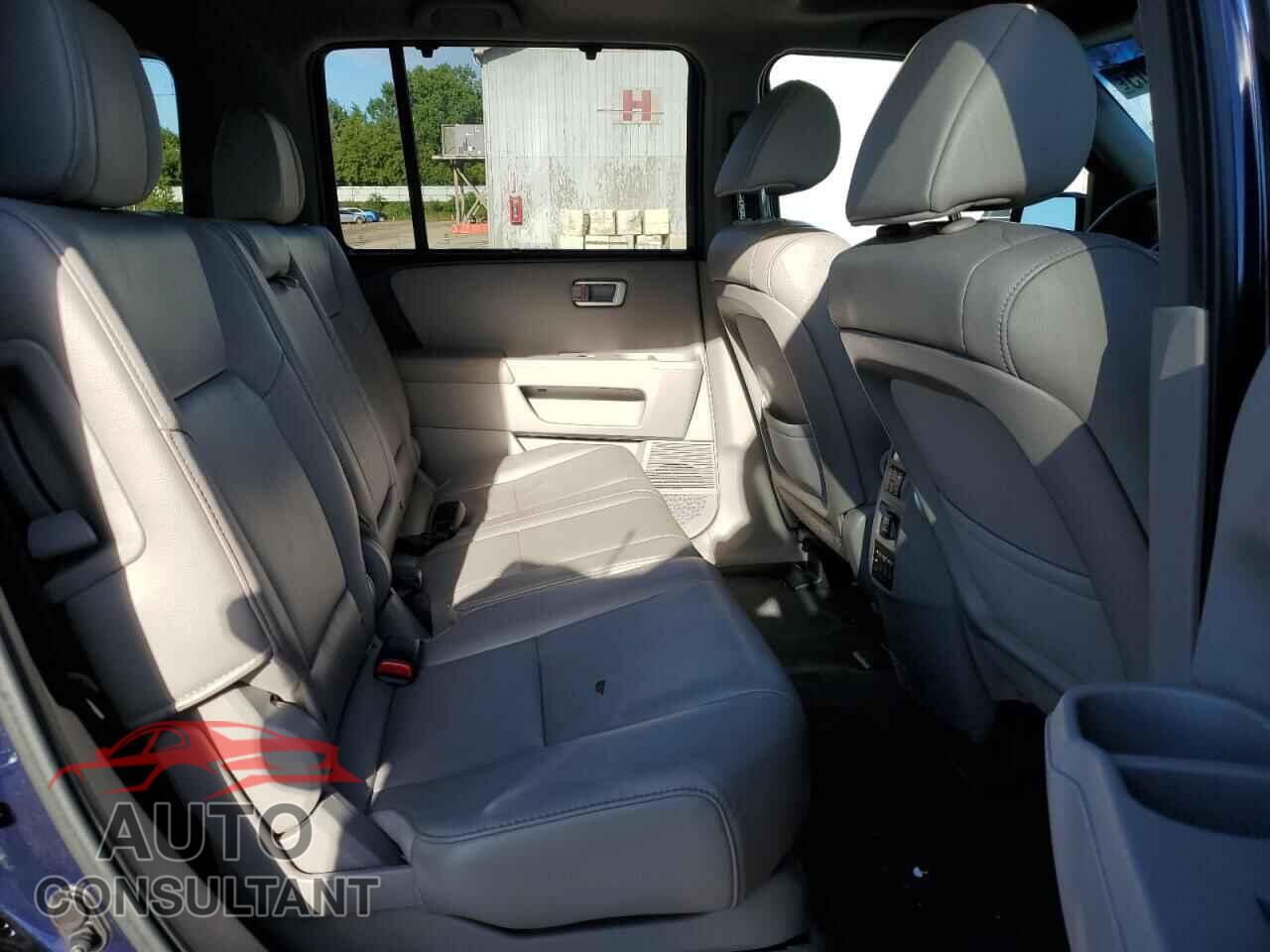 HONDA PILOT 2013 - 5FNYF4H95DB075991