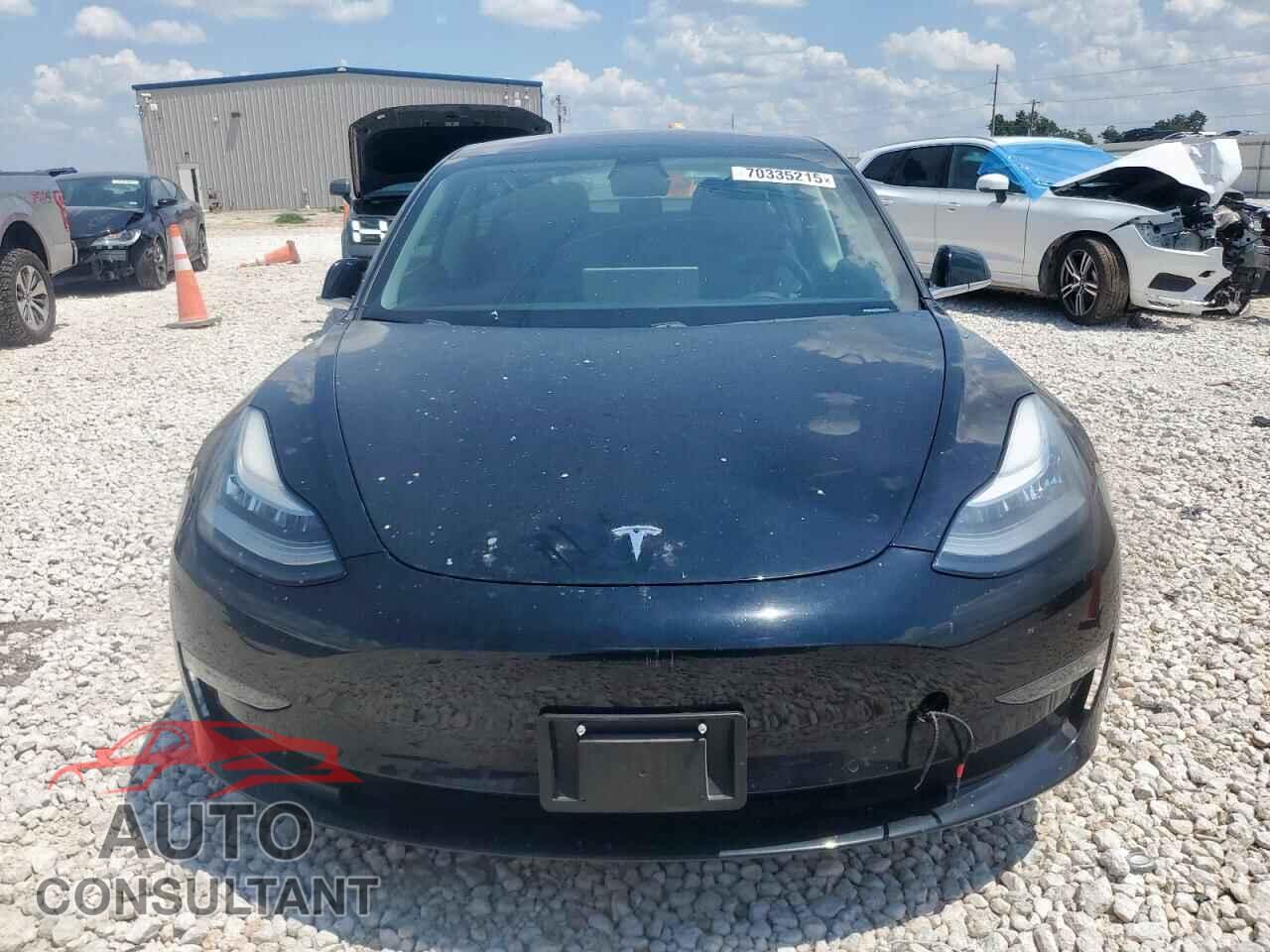 TESLA MODEL 3 2019 - 5YJ3E1EA9KF304373