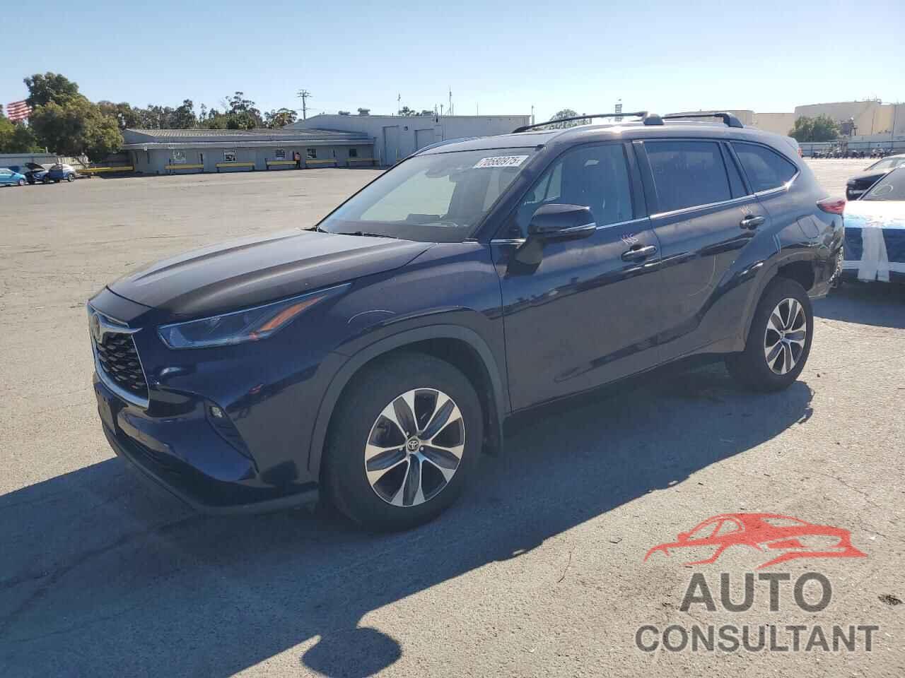 TOYOTA HIGHLANDER 2021 - 5TDHZRBH9MS156864