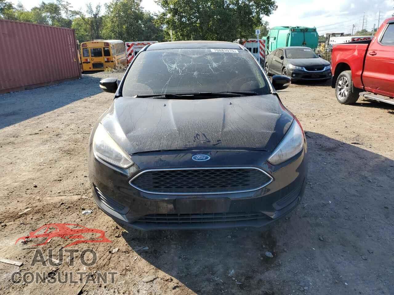 FORD FOCUS 2017 - 1FADP3F24HL268136