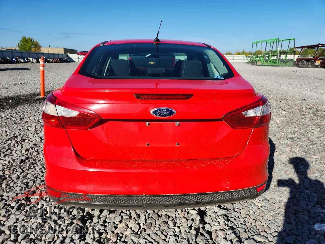 FORD FOCUS 2014 - 1FADP3F28EL108482
