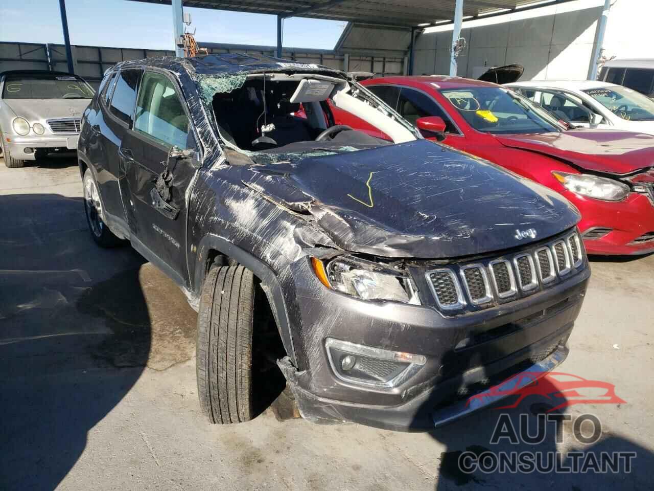 JEEP COMPASS 2018 - 3C4NJDCB0JT458407