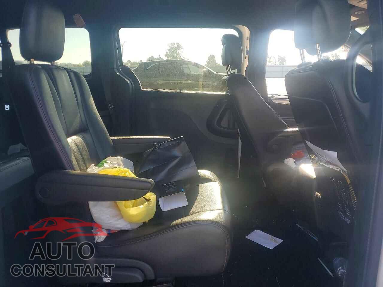 DODGE CARAVAN 2018 - 2C4RDGEG3JR344603