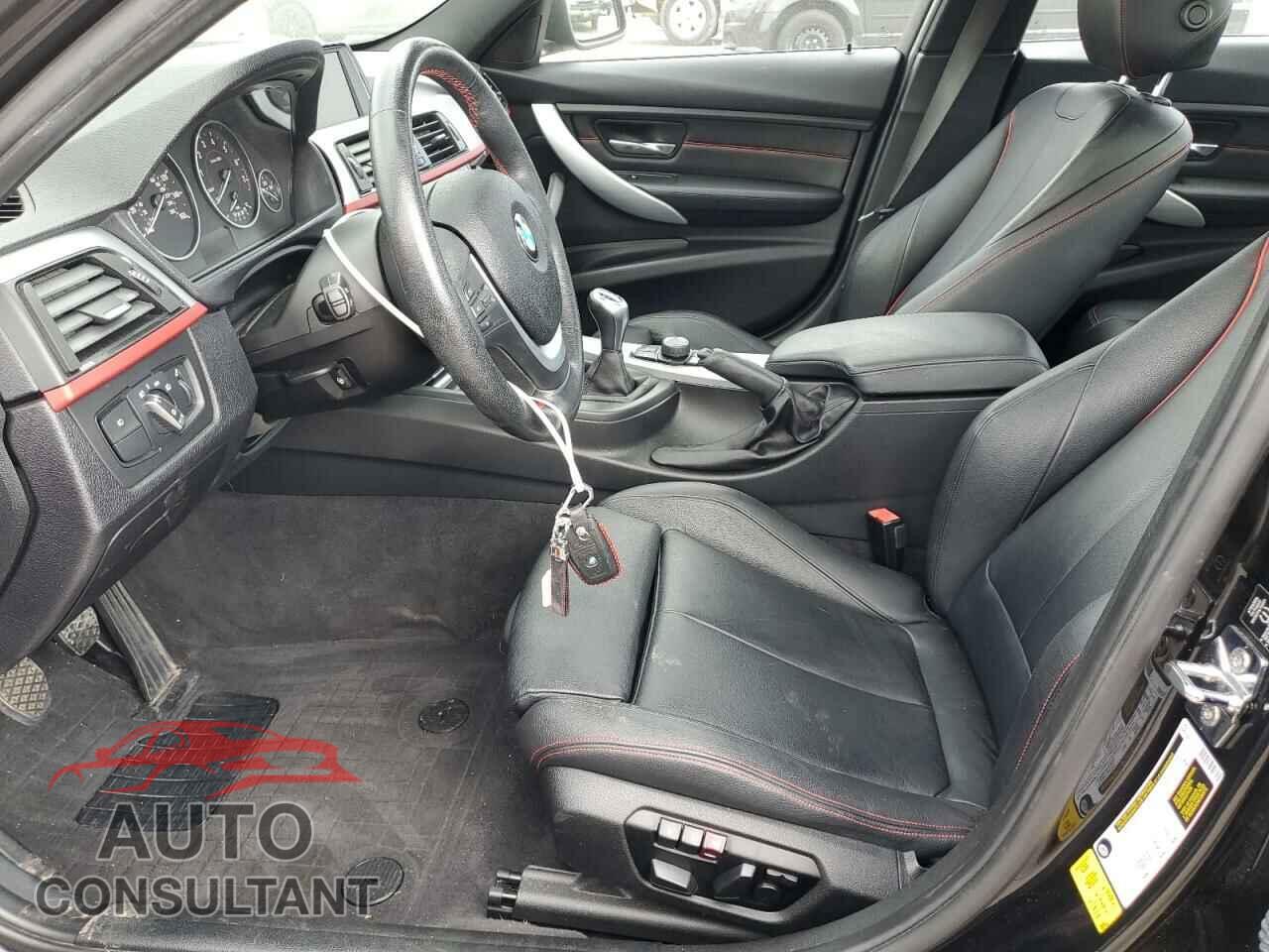 BMW 3 SERIES 2012 - WBA3A5C55CFJ89600