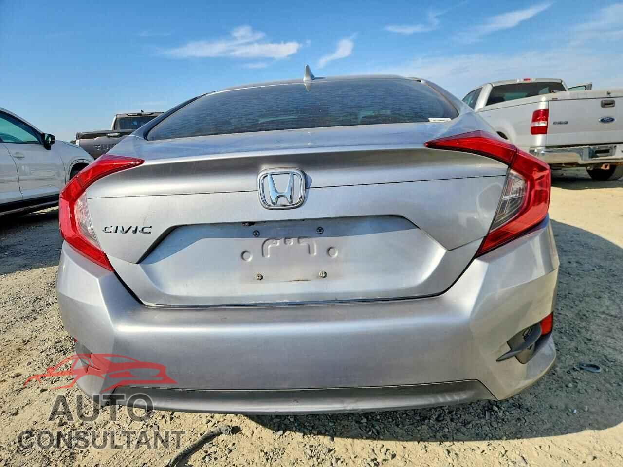 HONDA CIVIC 2017 - 19XFC2F78HE204694