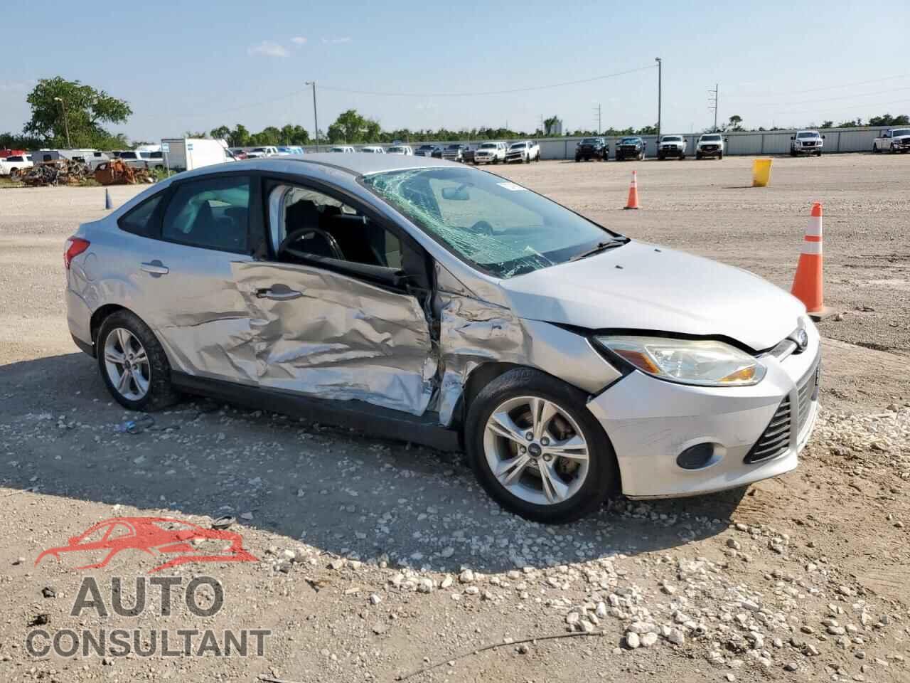 FORD FOCUS 2014 - 1FADP3F26EL321088