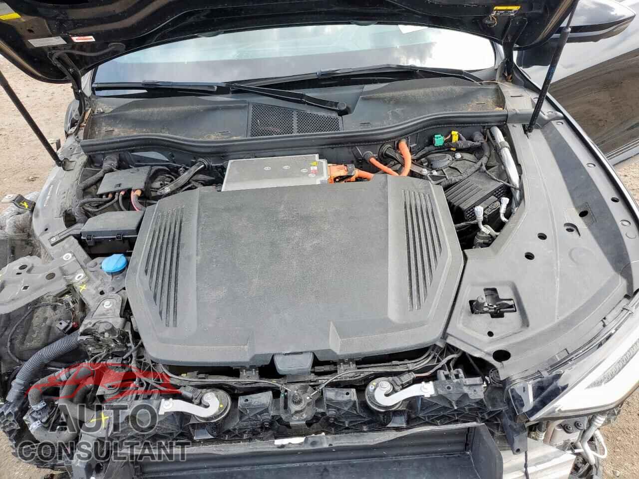 AUDI E-TRON 2019 - WA1VAAGE3KB024014