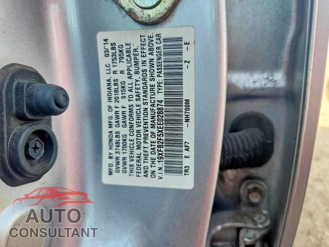 HONDA CIVIC 2014 - 19XFB2F5XEE028874