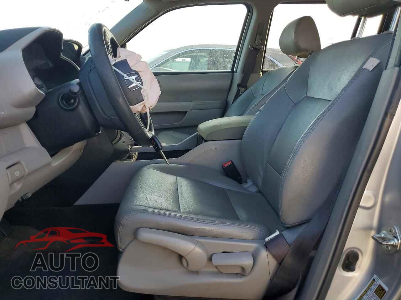 HONDA PILOT 2013 - 5FNYF3H26DB035237
