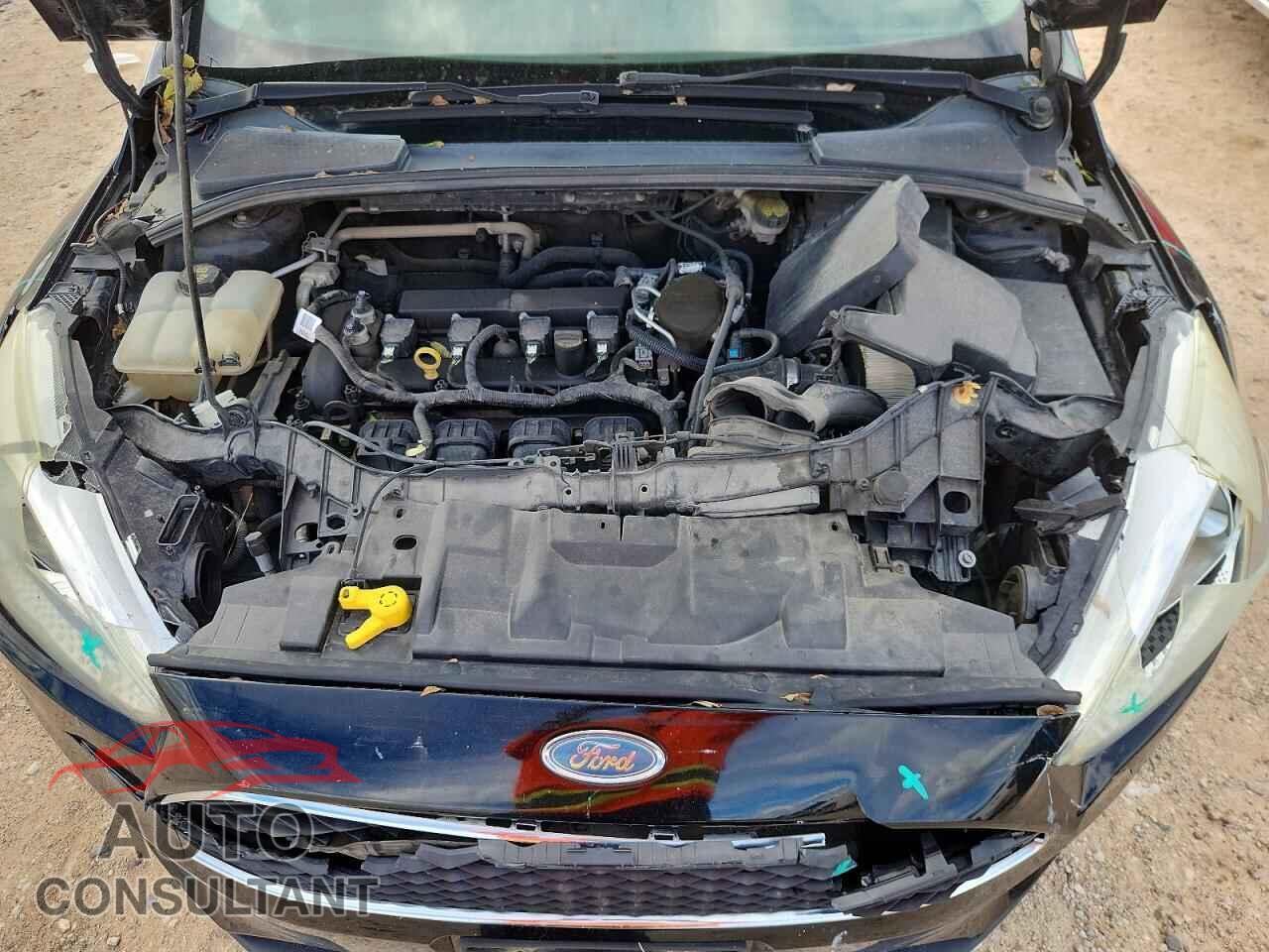 FORD FOCUS 2016 - 1FADP3F22GL305652