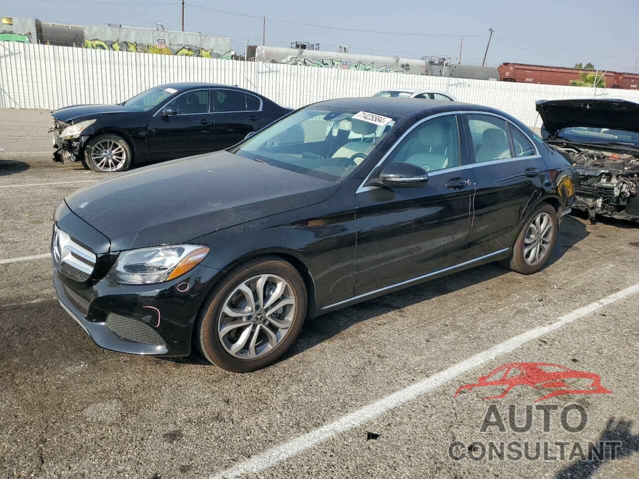 MERCEDES-BENZ C-CLASS 2017 - 55SWF4JB3HU211589
