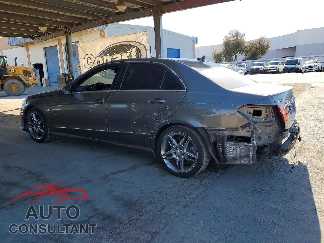 MERCEDES-BENZ E-CLASS 2012 - WDDHF5KBXCA534334