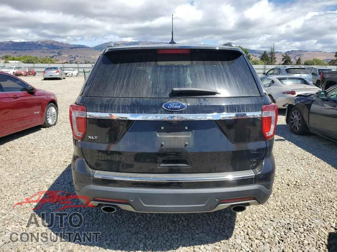FORD EXPLORER 2018 - 1FM5K7D85JGB60131