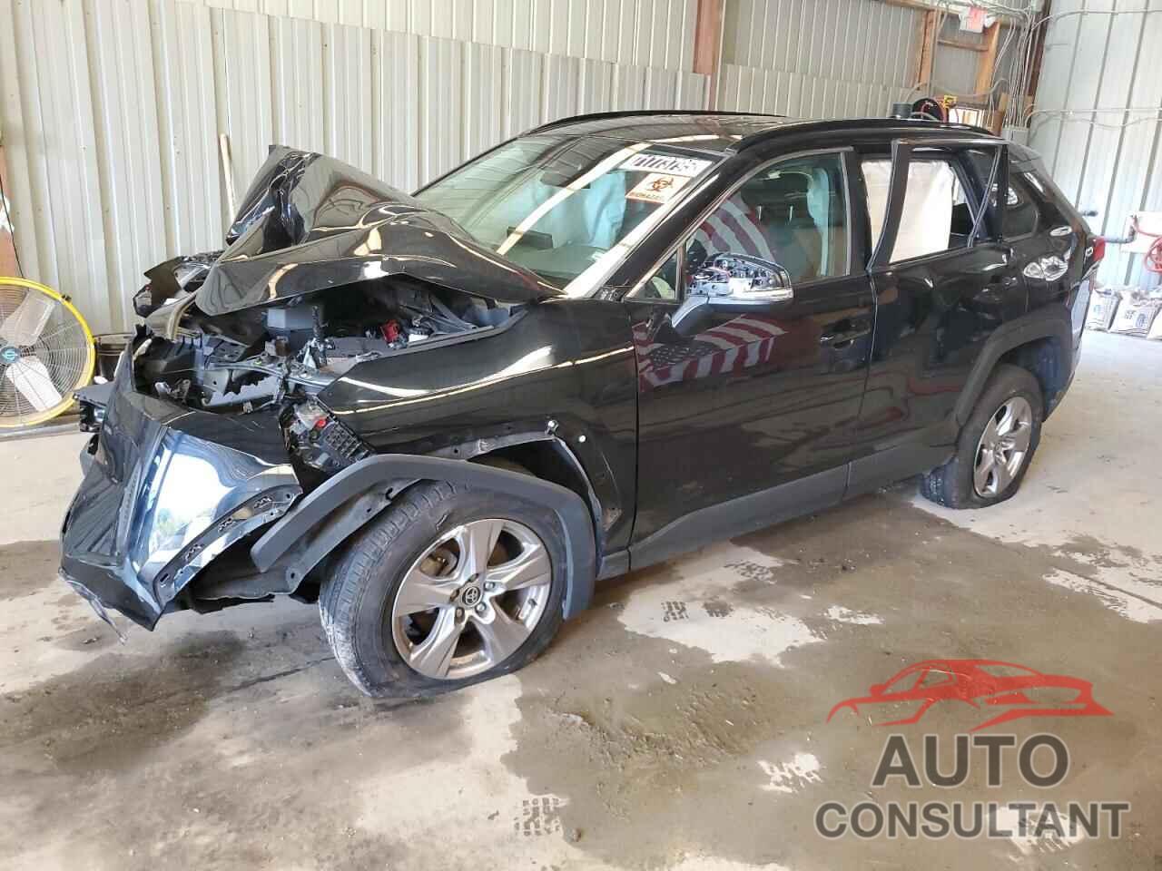 TOYOTA RAV4 2023 - 2T3P1RFV2PW371511
