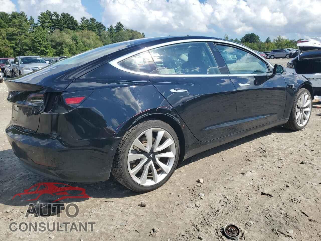 TESLA MODEL 3 2018 - 5YJ3E1EA7JF154553