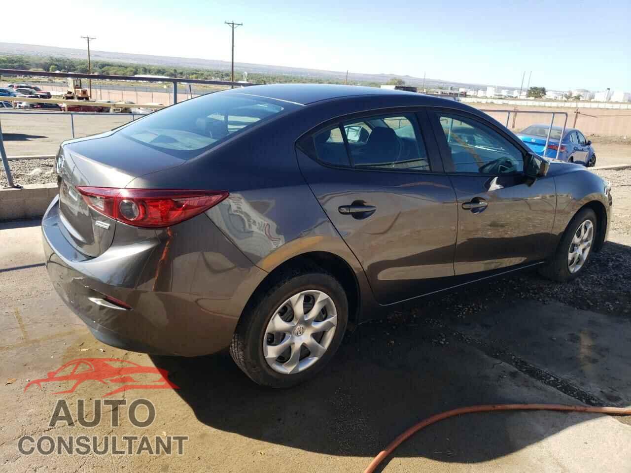 MAZDA 3 2017 - 3MZBN1U7XHM134379