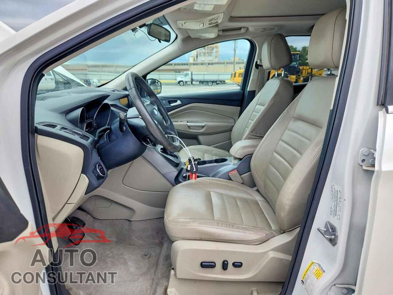FORD ESCAPE 2014 - 1FMCU0GX2EUB05087