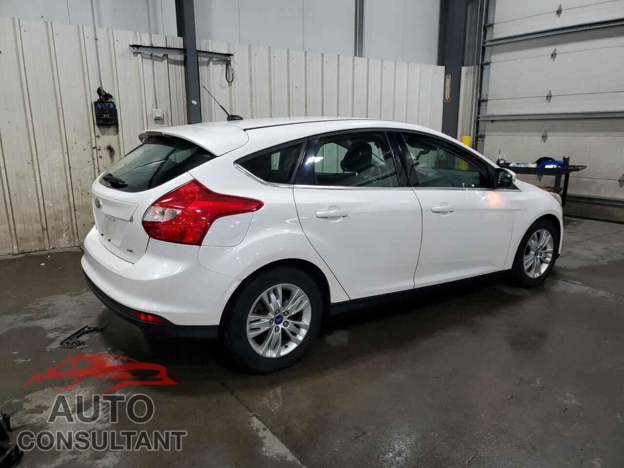 FORD FOCUS 2012 - 1FAHP3M20CL212370