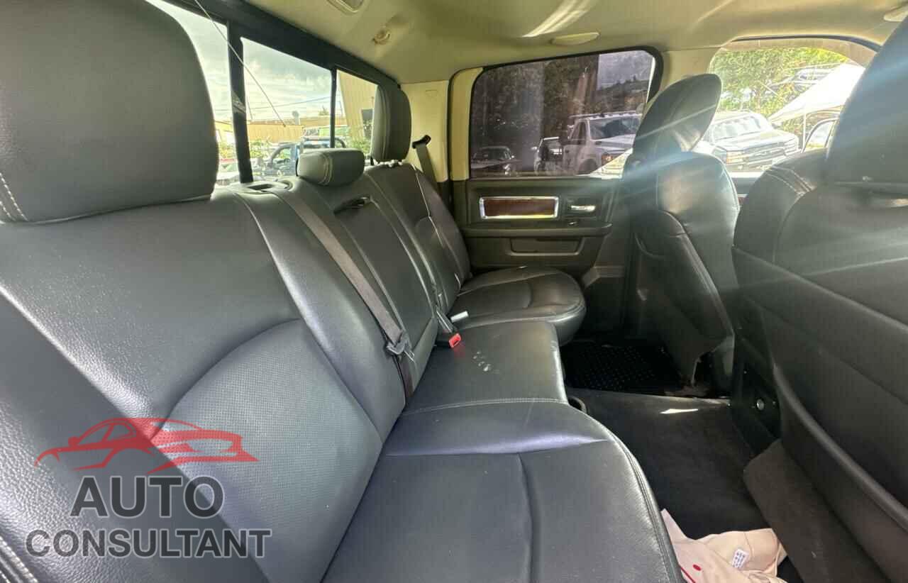 DODGE RAM 1500 2012 - 1C6RD7NT7CS293631