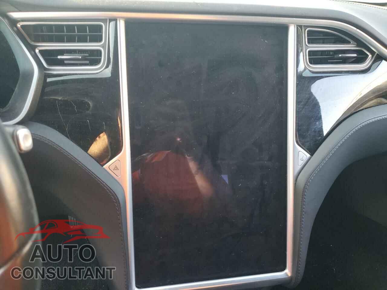 TESLA MODEL S 2017 - 5YJSA1E2XHF209829