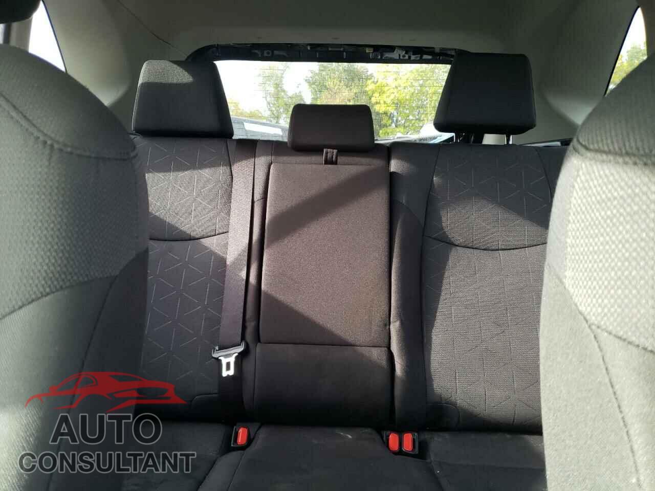 TOYOTA RAV4 2019 - JTMP1RFV0KD039525