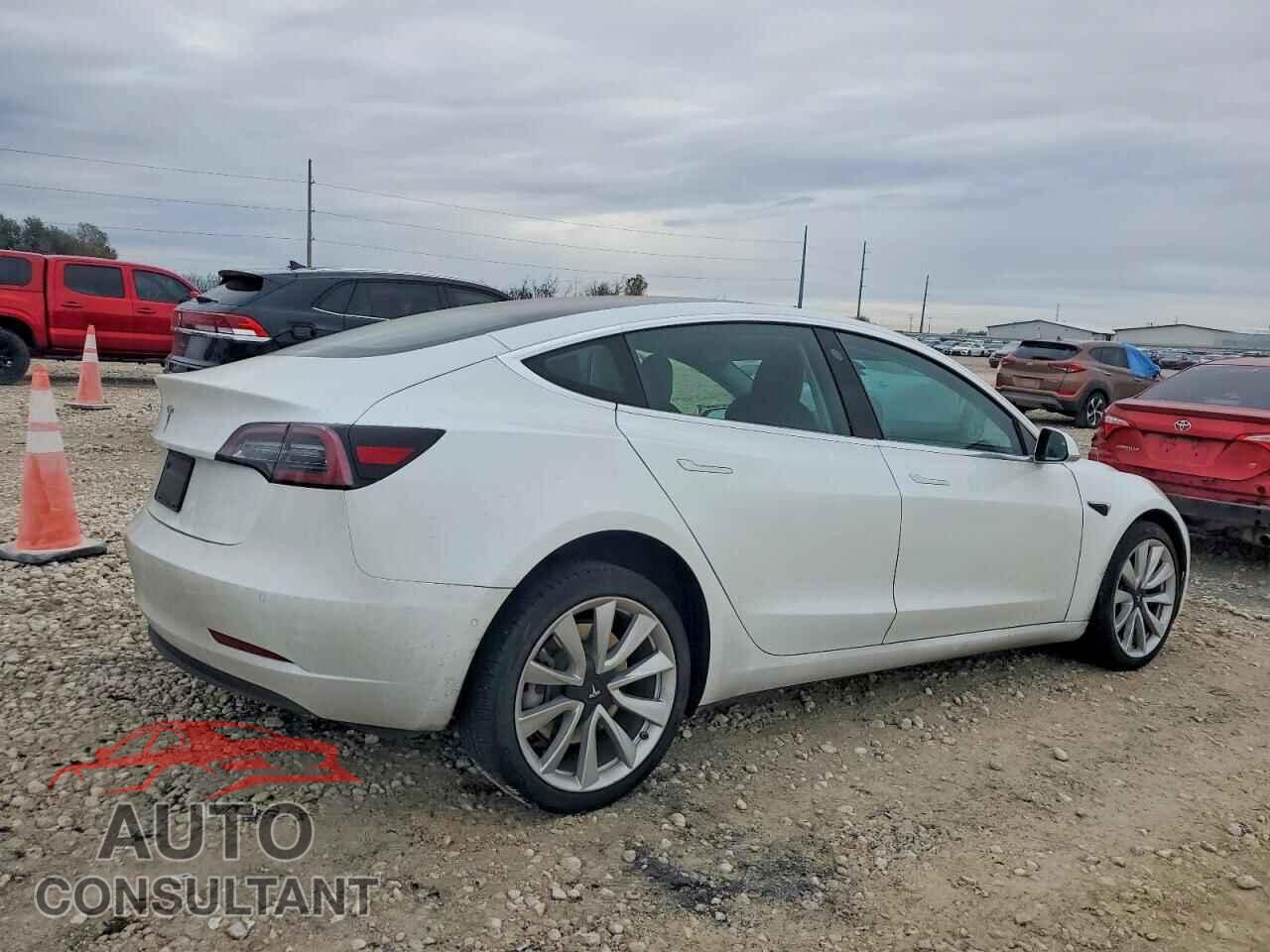TESLA MODEL 3 2020 - 5YJ3E1EA3LF802456