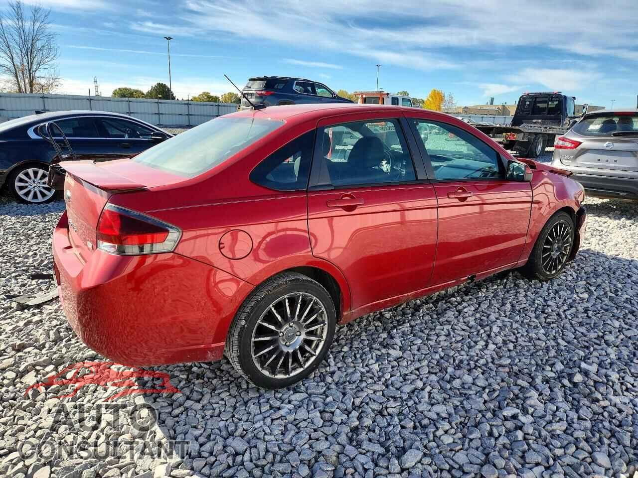 FORD FOCUS 2011 - 1FAHP3GN8BW168377