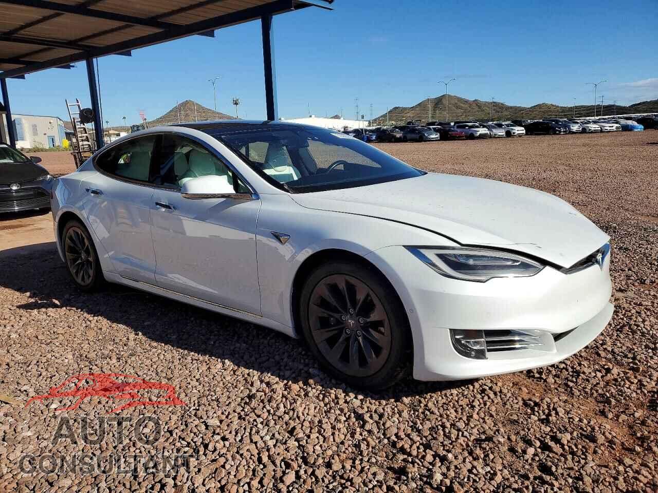 TESLA MODEL S 2018 - 5YJSA1E2XJF282933