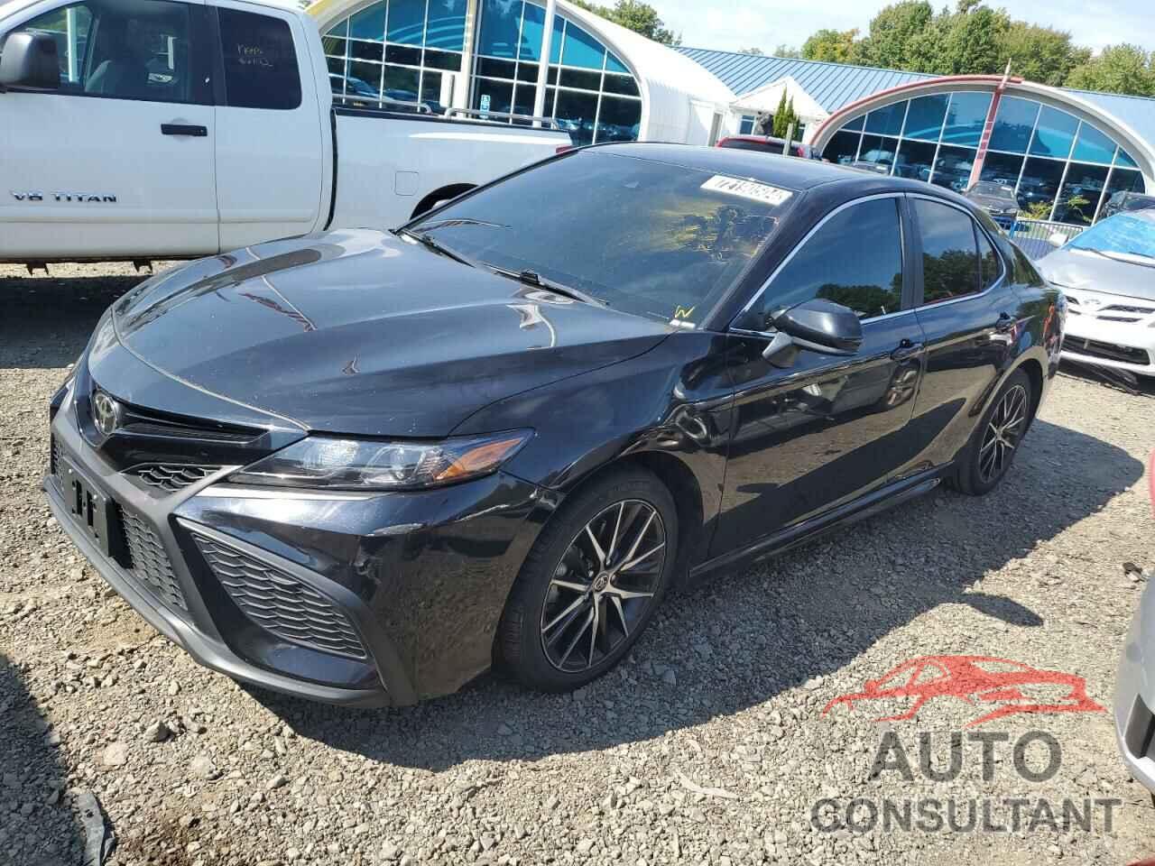 TOYOTA CAMRY 2021 - 4T1G11AK7MU464950