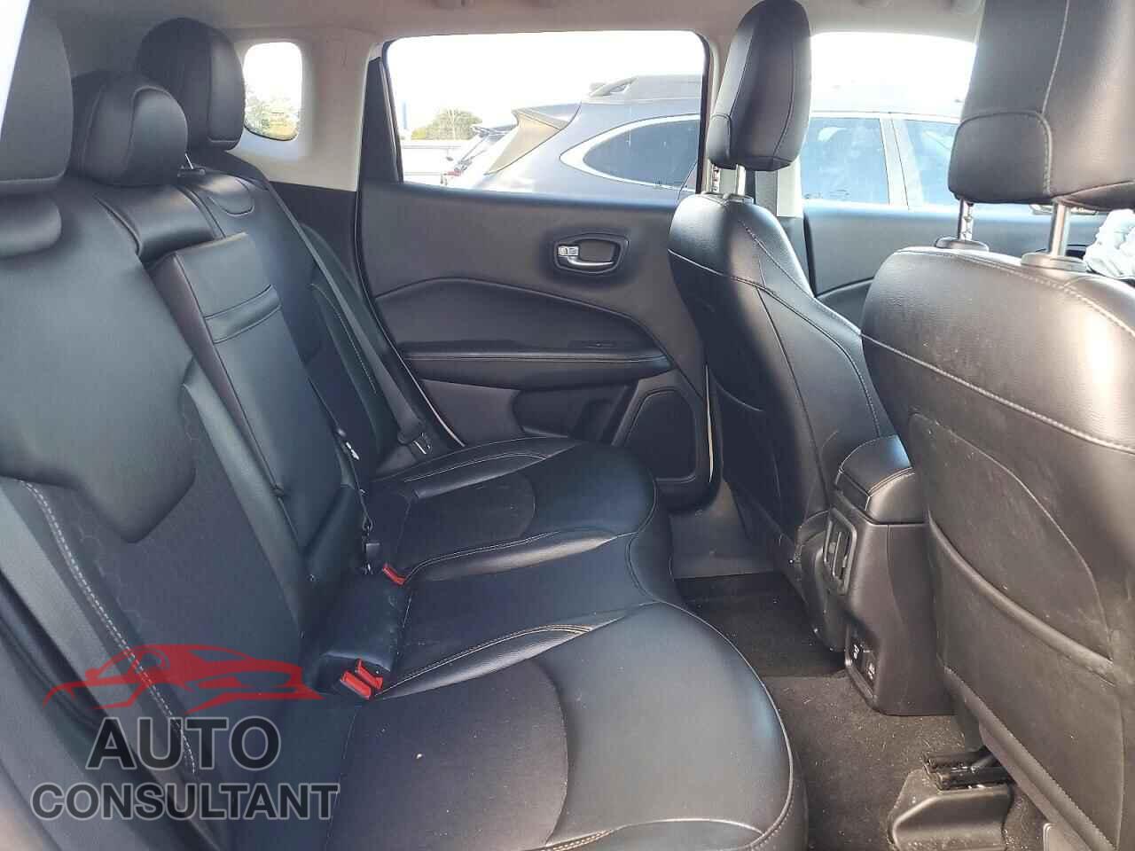 JEEP COMPASS 2020 - 3C4NJDBB6LT138688