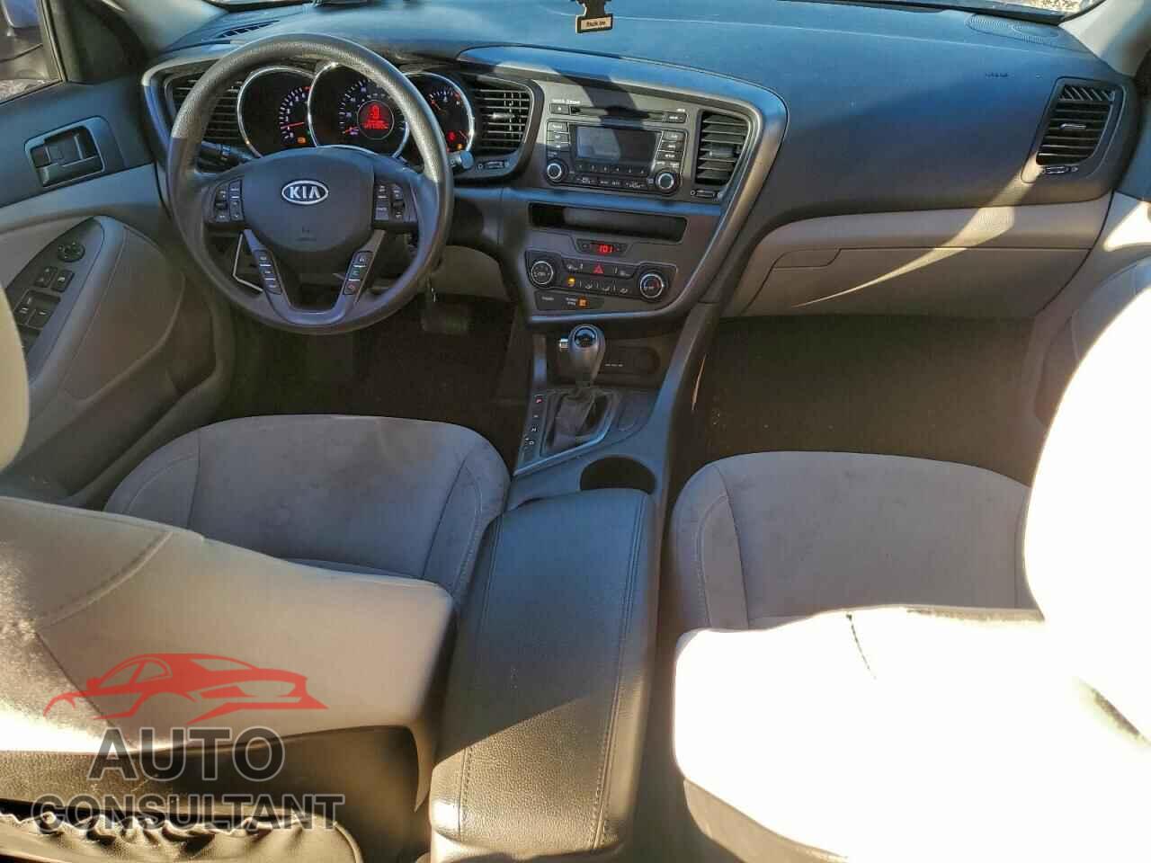 KIA OPTIMA 2012 - 5XXGM4A77CG060978