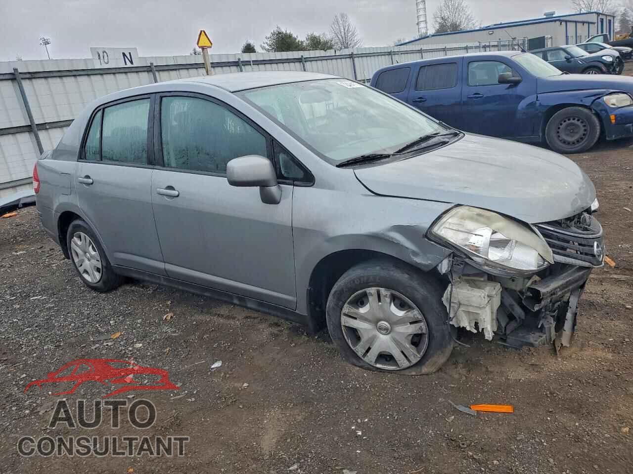 NISSAN VERSA 2011 - 3N1BC1AP7BL405928